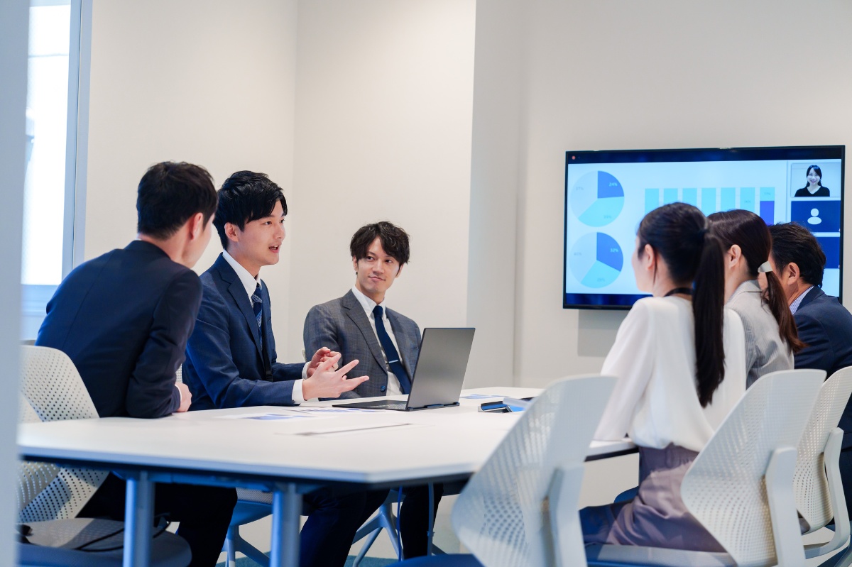 自己PRでリーダーシップを伝える書き方・例文・言い換えについて