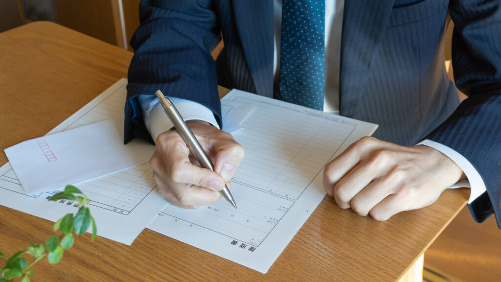 【手書きのES・履歴書提出について】失敗しないためのマナーと注意点