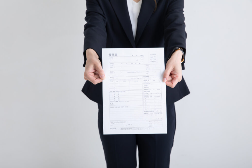 エントリーシート（ES）はいつ出す？