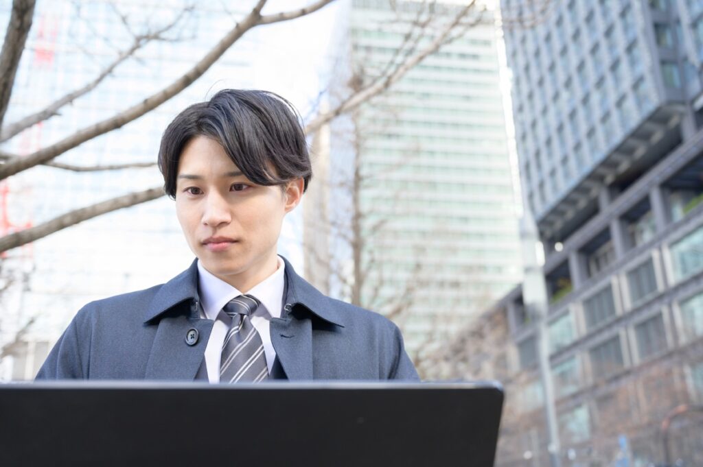 業界が絞れていなくても一貫性を持たせる「共通の軸」の作り方